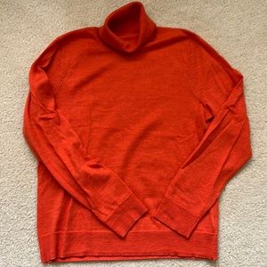Tahari Marino wool turtleneck sweater